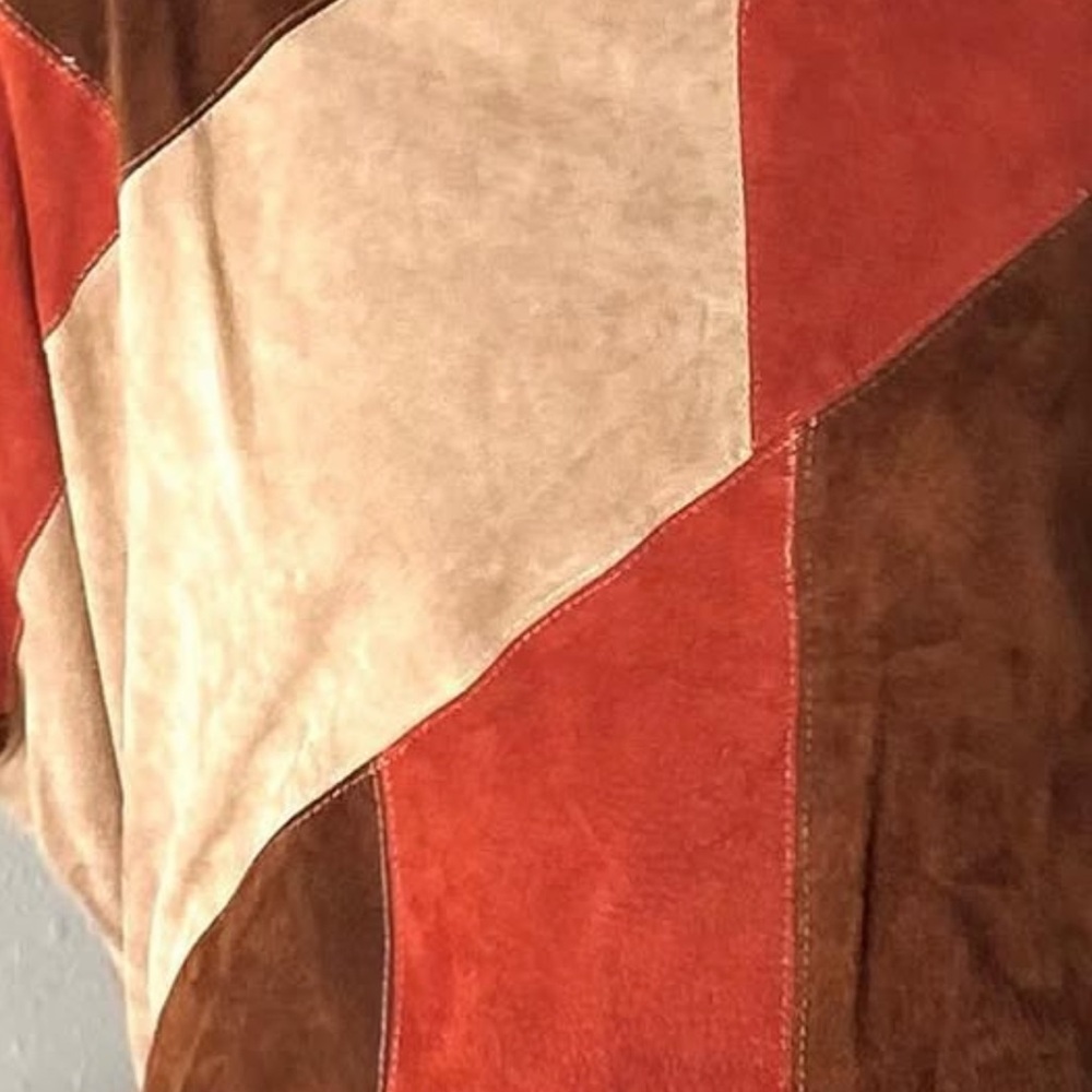 Colorblock Suede Patchwork Sweater - image 6